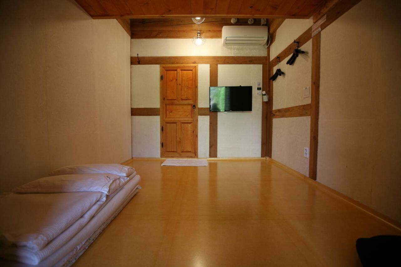 Hotel Gaeunchae 2 Jeonju Exterior foto